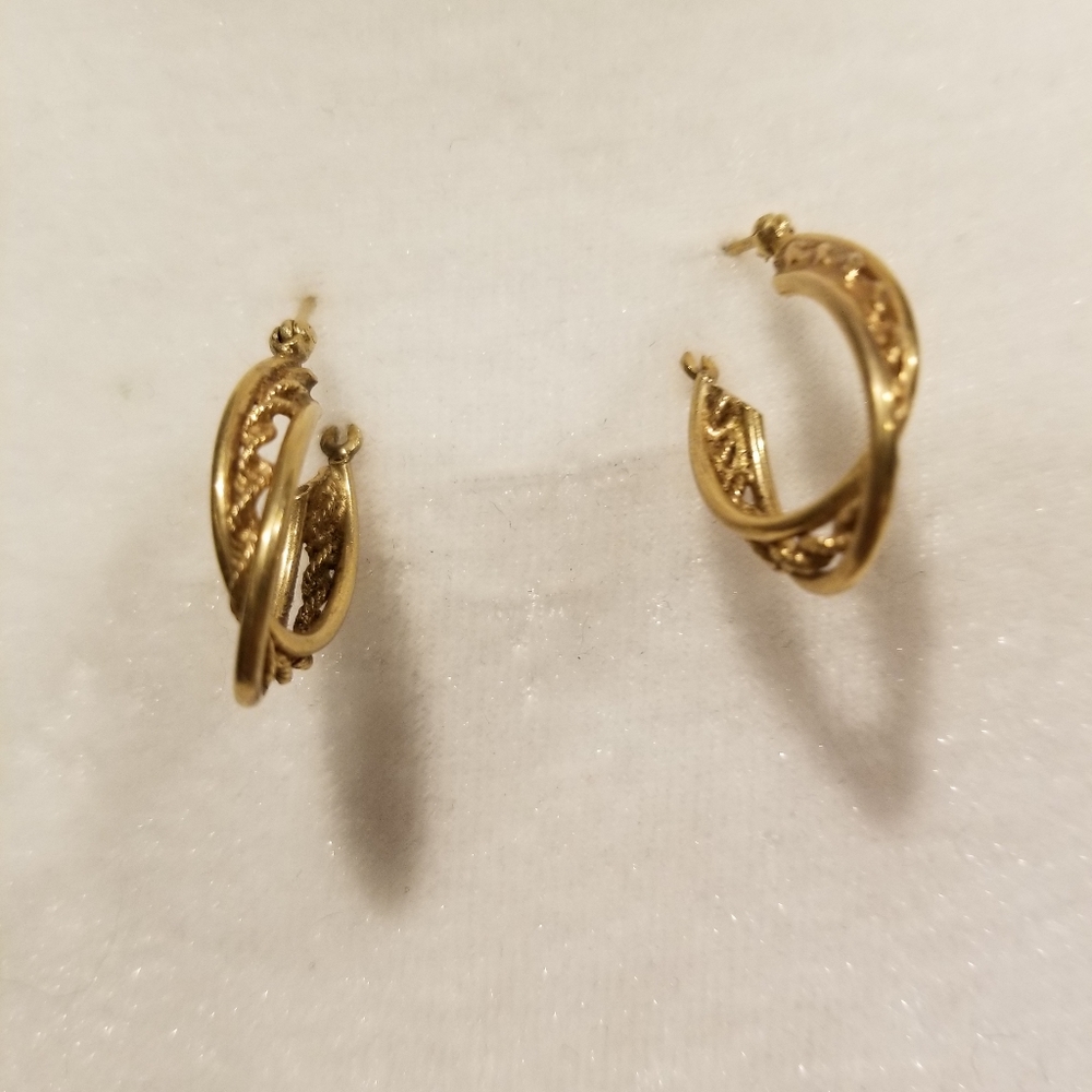 Vintage gold hoop earrings